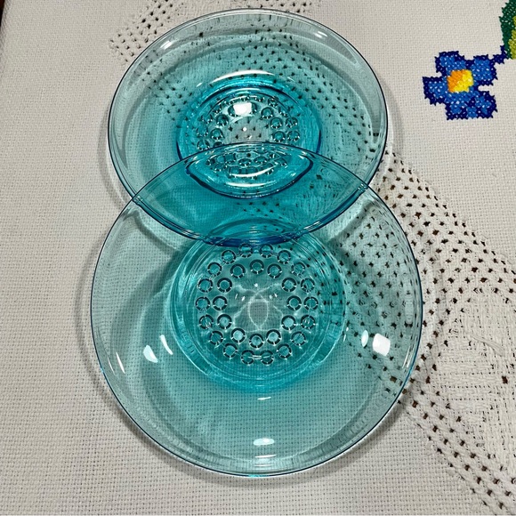 VTG 1960’s Hazel Atlas Hobnail Pattern Capri Blue Saucers Mid 20th Century - Picture 1 of 8